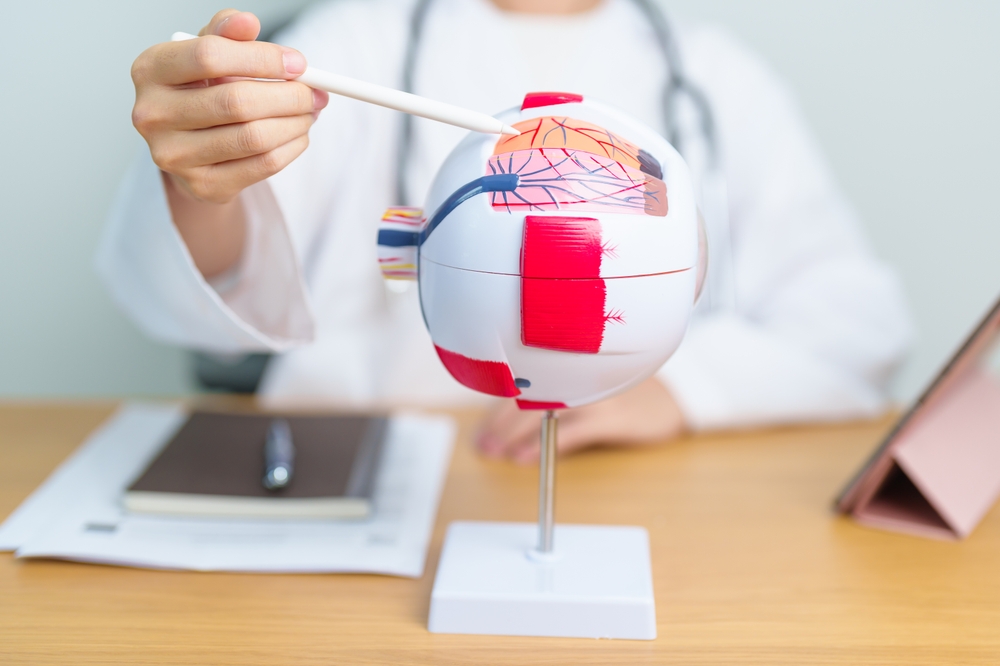 Understanding Diabetic Retinopathy: Symptoms and Risk Factors Image